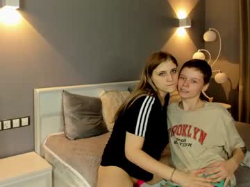 cam couple porn aleceiris image #2536373