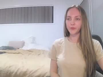 cam couple porn nickmaxx_louisegc image #4269073