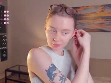 cam couple porn _hollydolly_ image #6419483