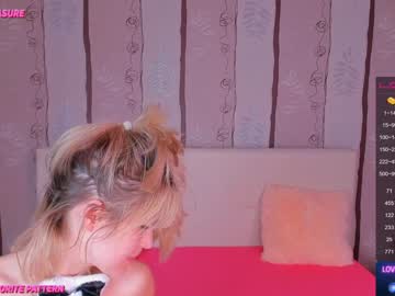 cam girl porn ginthebottle image #2779196