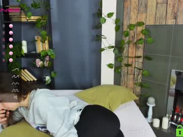 cam couple porn whitehelene image #1503631