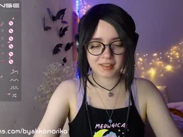 cam girl porn byakkomoriko image #3389479