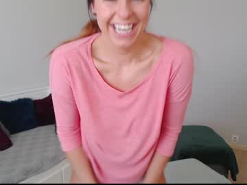 cam girl porn emerald_kittycat image #3101820