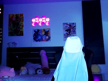 cam girl porn madnessalise image #5309745