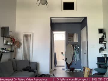 cam girl porn bloomyogi image #5151895