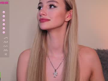cam girl porn babeholly image #4835544