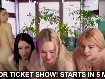 cam girl porn sunnyfia image #6770561