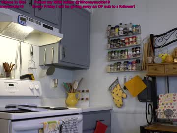 cam girl porn 19honeysuckle image #1346829