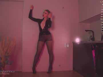 cam girl porn bronnica image #2236911