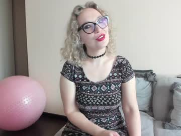 cam girl porn emilymilf__ image #3896509