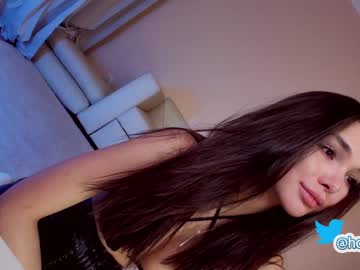 cam girl porn hollyextra image #3147399