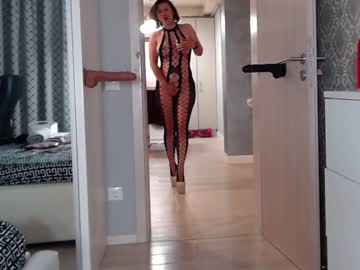 cam girl porn carmela_fox image #2514097