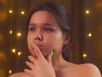 cam girl porn helenmoors image #4423138