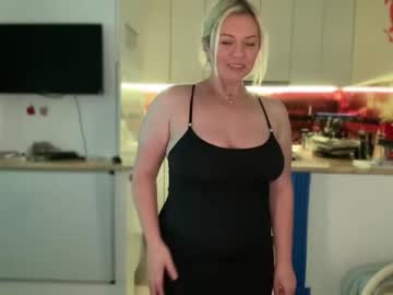 cam girl porn kiradivine image #5739072