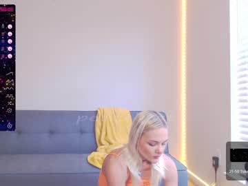 cam girl porn petitebrat image #2787644