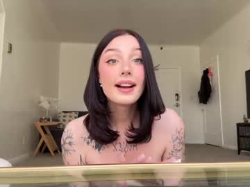 cam tranny porn evelynforever image #6731391