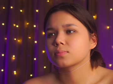 cam girl porn helenmoors image #4973254