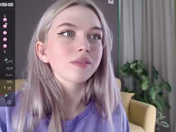 cam girl porn small_blondee image #1593978