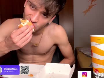 cam couple porn ciaosonoale image #4886010