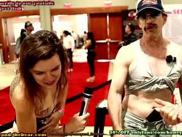 cam couple porn honeyand_thebear image #2250270