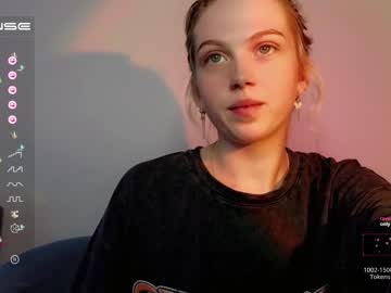 cam girl porn small_blondee image #4512501
