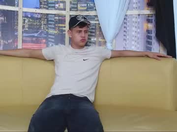 cam man porn oversized_guy image #3557404