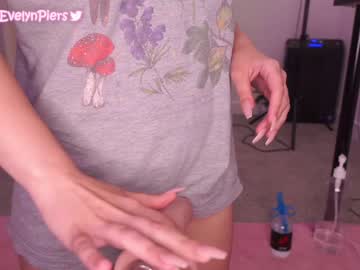 cam girl porn evelynpiers image #2238205