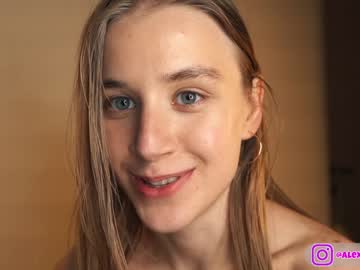cam girl porn alexispeach image #607275