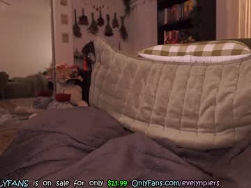 cam girl porn evelynpiers image #5281810