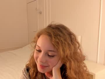 cam girl porn landrycarney image #5915874