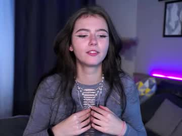 cam girl porn sirenevelyn image #7019000