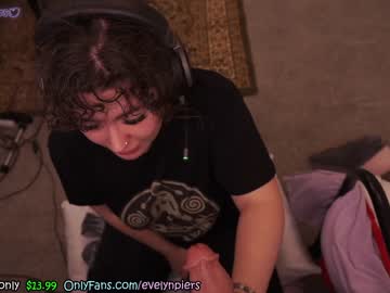 cam girl porn evelynpiers image #3501120