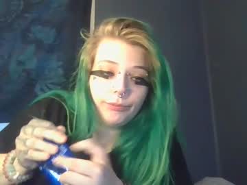 cam girl porn burnthemail image #6413554