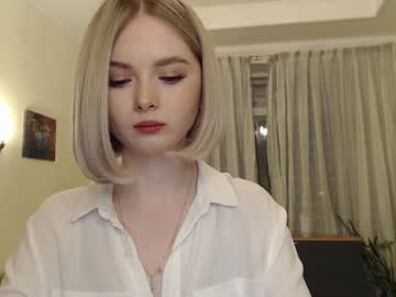 cam girl porn yvaine777 image #849708