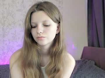 cam girl porn alainaestrada image #5565630