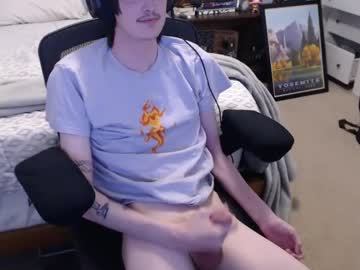Cam for doomydoomy
