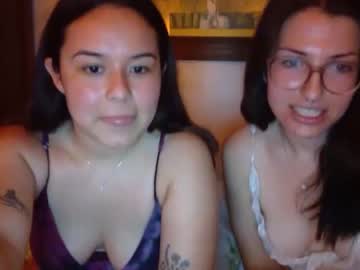 cam couple porn pinacoladagals image #1434066