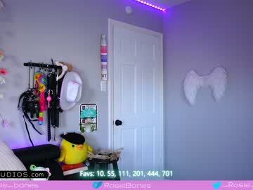 cam girl porn rosiebones image #5030496