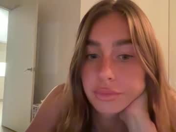 Cam for akinkykittyy