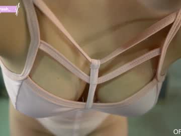 cam girl porn kellytesh image #5676757