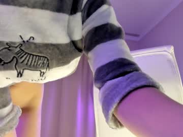 cam girl porn tiya_tinn image #5875622