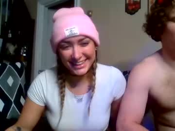 cam couple porn xxvibess image #4152384