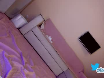 cam girl porn hollyextra image #2917204