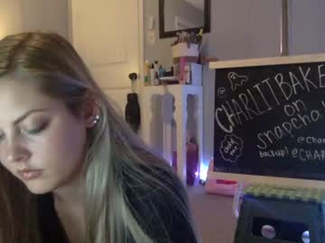 cam girl porn charlitbaker image #621388
