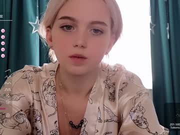 cam girl porn small_blondee image #5235248