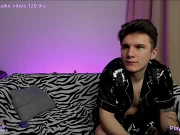 cam couple porn playwithmil image #3799272