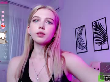 cam girl porn small_blondee image #3396346