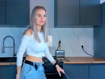 cam girl porn lilianheap image #6945379