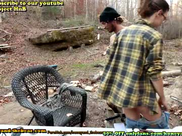 cam couple porn honeyand_thebear image #3061758