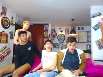 cam man porn sextwinksx image #4050778